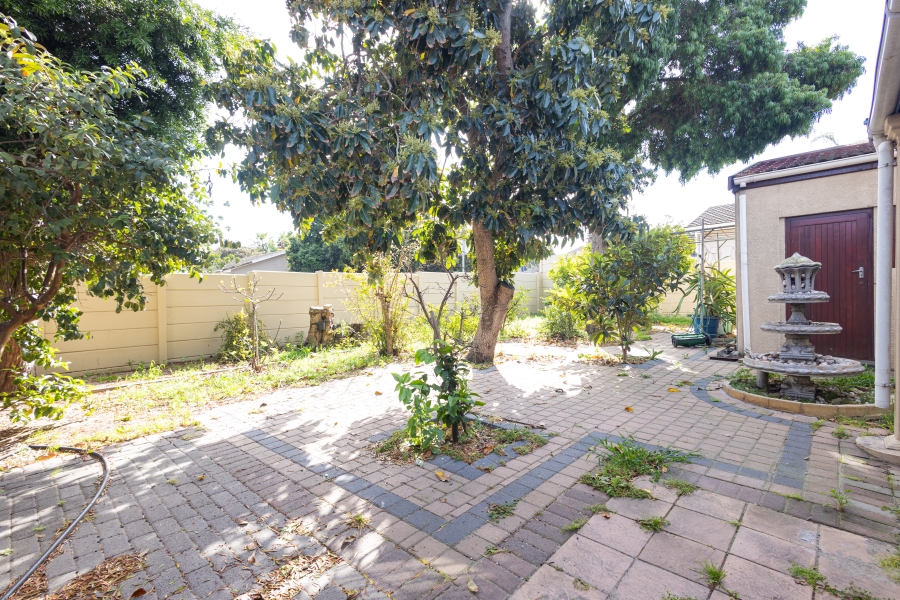 4 Bedroom Property for Sale in Ferndale Western Cape